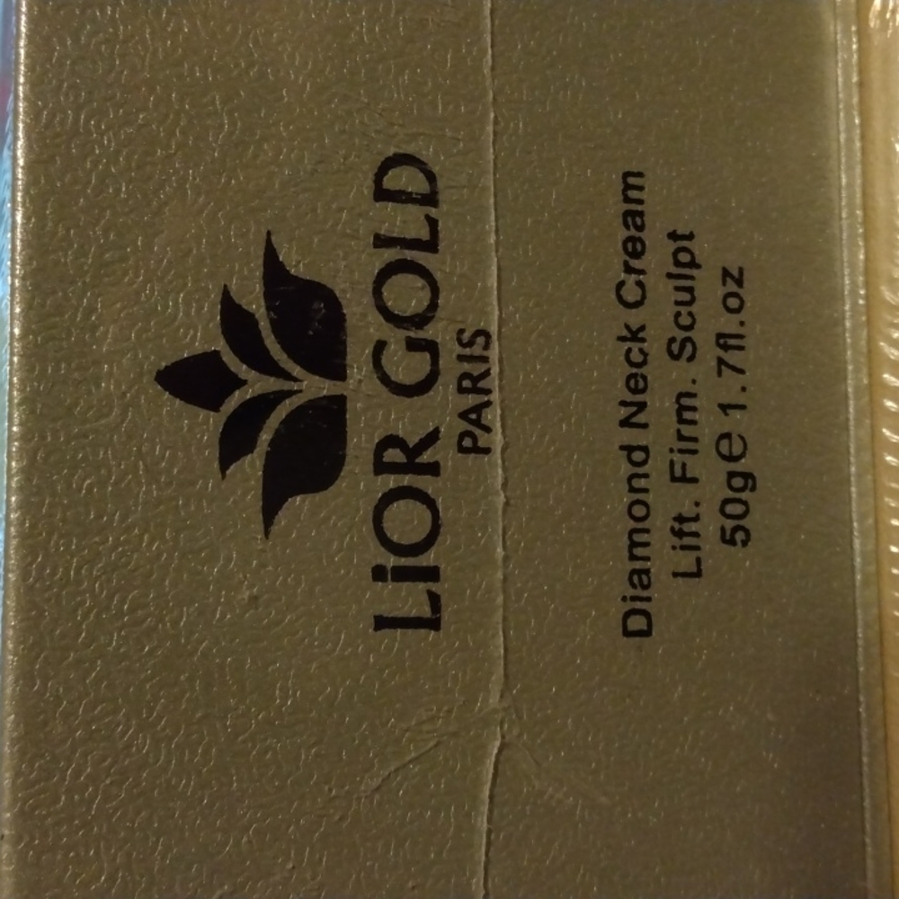 Lior Gold Diamond Nevk Cream